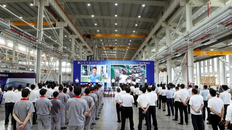 建筑化工助剂加盟代理：揭秘行业选择与合规要点